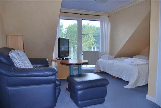 Ferienwohnung Eldena ลอบเบอ ภายนอก รูปภาพ